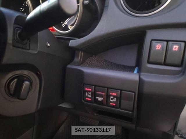 Nissan LAFESTA 2013-09 2667929-14