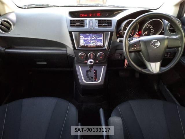 Nissan LAFESTA 2013-09 2667929-2