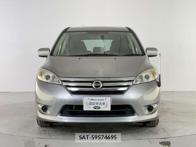 Nissan LAFESTA 2013-07 3376829-8