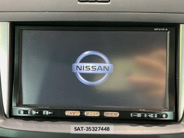 Nissan LAFESTA 2012-02 6683830-3