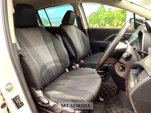 Nissan LAFESTA 2017-01 6815533-7