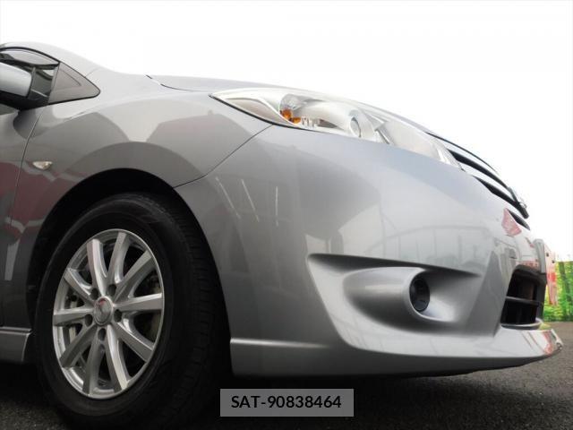 Nissan LAFESTA 2011-08 6815544-11