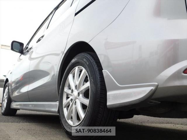Nissan LAFESTA 2011-08 6815544-18