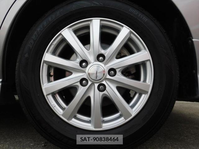Nissan LAFESTA 2011-08 6815544-26