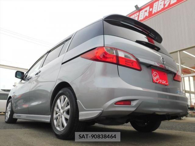 Nissan LAFESTA 2011-08 6815544-8