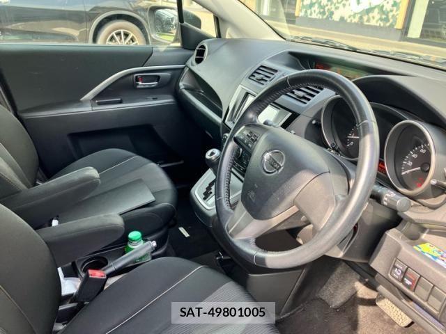 Nissan LAFESTA 2013-09 6907377-8