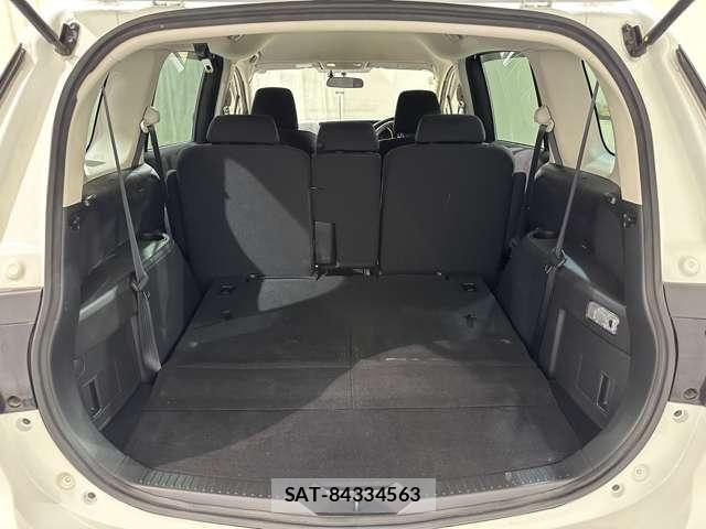 Nissan LAFESTA 2011-11 7020702-29