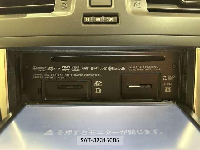Nissan LAFESTA 2012-01 7272147-19