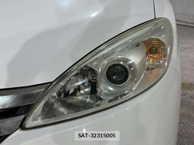 Nissan LAFESTA 2012-01 7272147-29