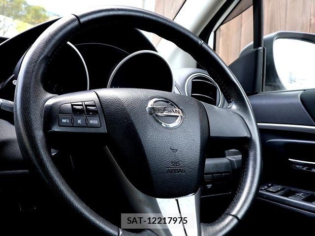 Nissan LAFESTA 2016-09 7272141-14
