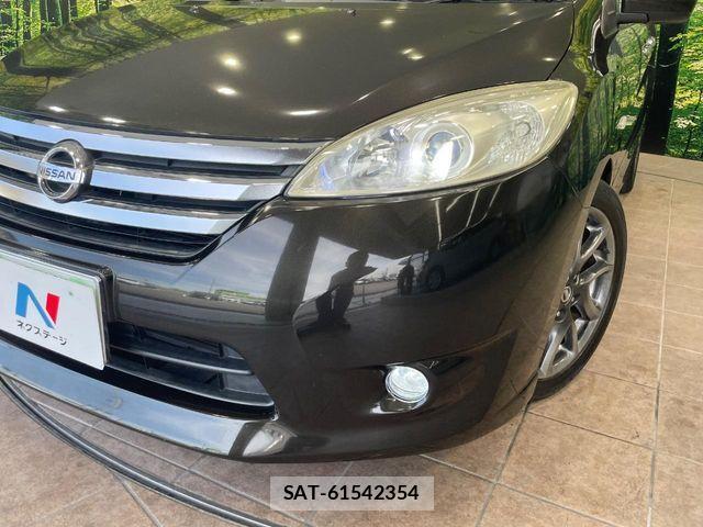 Nissan LAFESTA 2013-09 7272142-12