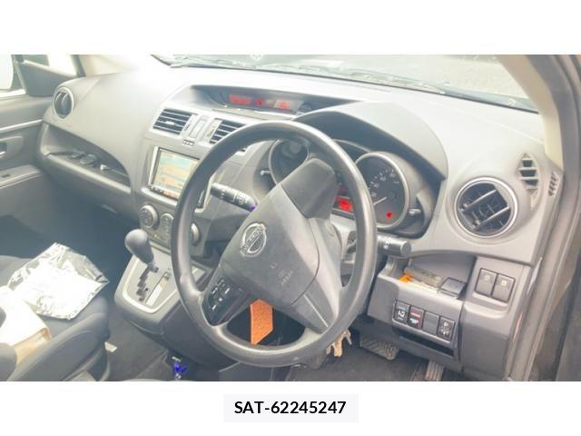 Nissan LAFESTA 2012-08 7327795-11