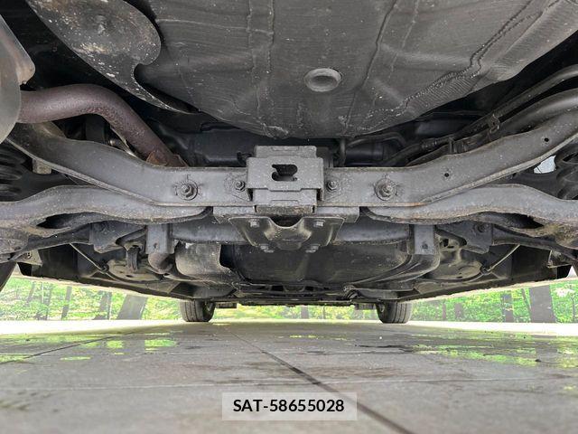 Nissan LAFESTA 2013-06 7358317-19