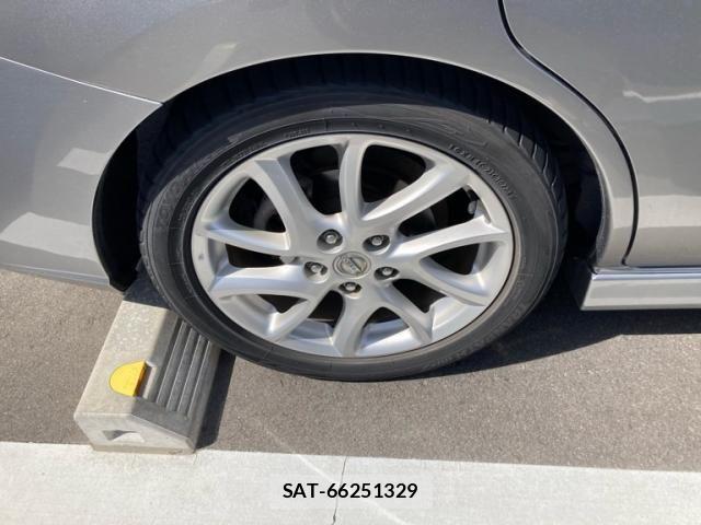 Nissan LAFESTA 2012-08 7455208-28