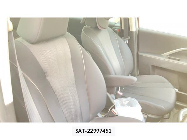 Nissan LAFESTA 2011-06 7455207-10