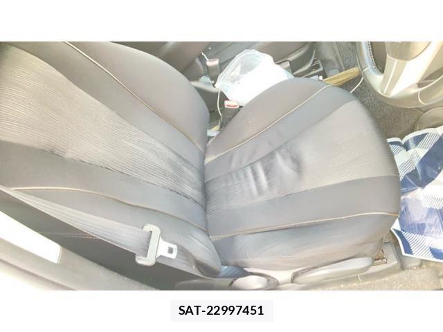 Nissan LAFESTA 2011-06 7455207-11