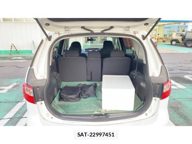 Nissan LAFESTA 2011-06 7455207-6
