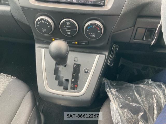 Nissan LAFESTA 2011-11 7501121-24