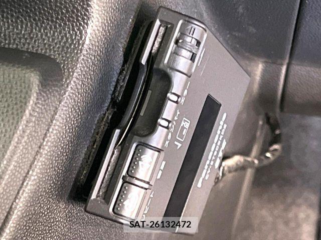 Nissan LAFESTA 2011-07 7501120-5