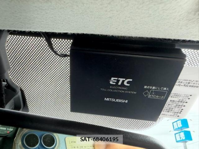 Nissan LAFESTA 2013-03 7617402-15