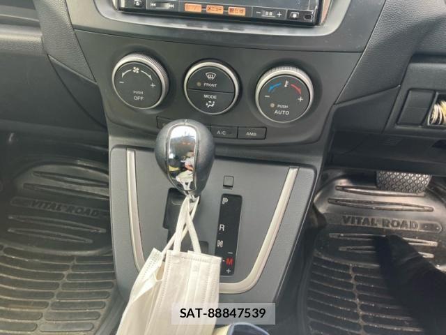 Nissan LAFESTA 2011-10 7617406-13