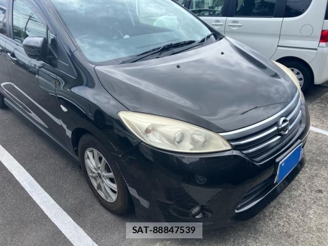 Nissan LAFESTA 2011-10 7617406-1