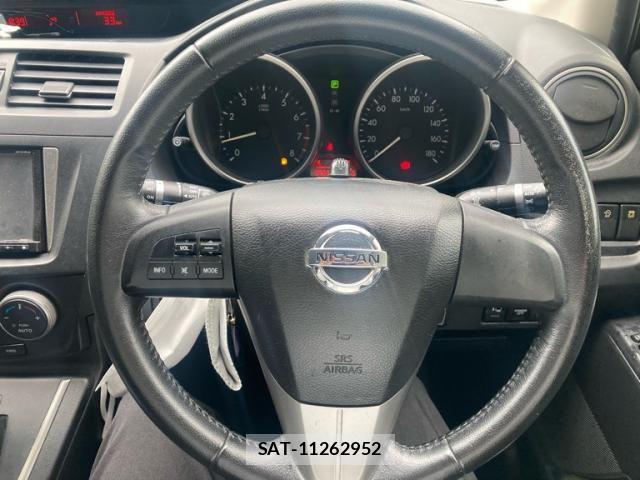 Nissan LAFESTA 2011-06 7617404-16