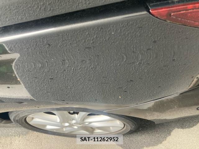 Nissan LAFESTA 2011-06 7617404-7