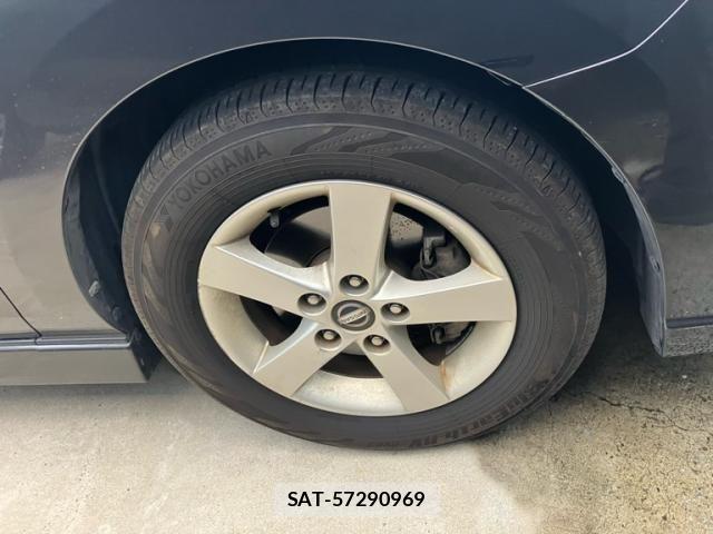 Nissan LAFESTA 2014-01 7724693-6