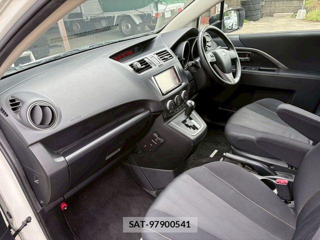 Nissan LAFESTA 2011-06 7724692-13