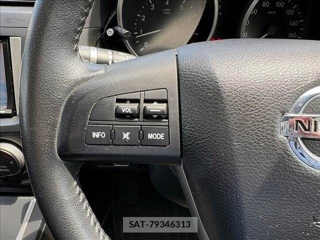 Nissan LAFESTA 2011-08 7786115-12