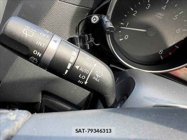 Nissan LAFESTA 2011-08 7786115-16