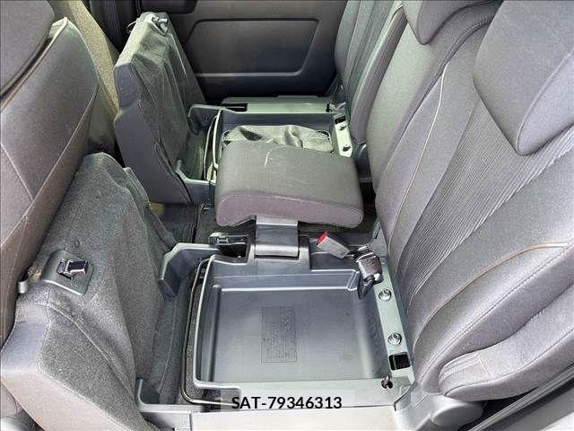 Nissan LAFESTA 2011-08 7786115-23