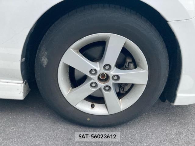 Nissan LAFESTA 2011-07 7786105-9