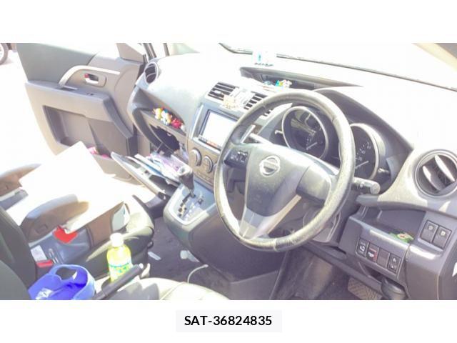 Nissan LAFESTA 2015-10 7877127-3