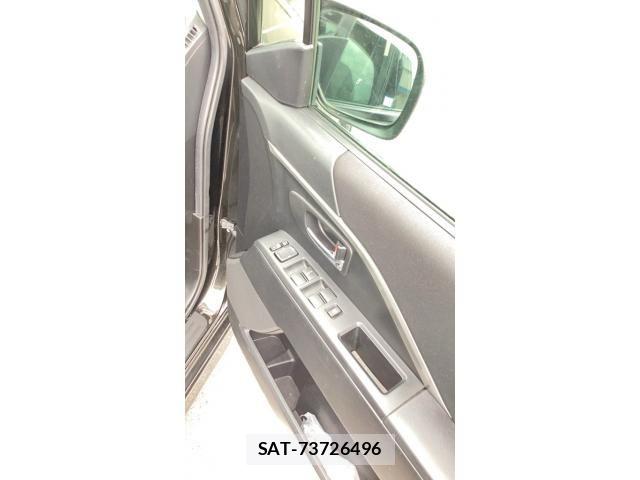 Nissan LAFESTA 2012-01 7979642-6