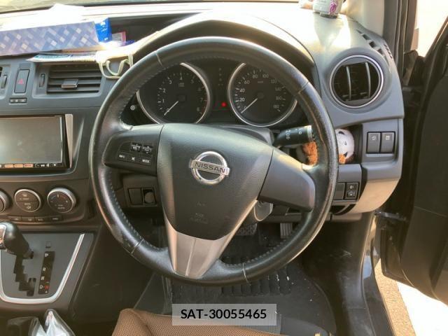 Nissan LAFESTA 2012-08 8158652-13