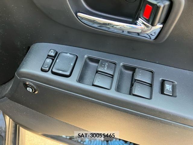 Nissan LAFESTA 2012-08 8158652-16