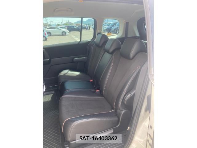 Nissan LAFESTA 2013-02 8230507-12