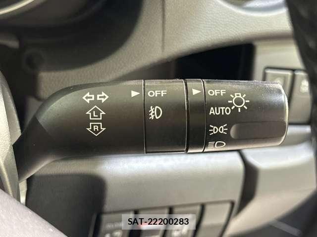 Nissan LAFESTA 2014-07 8354776-11