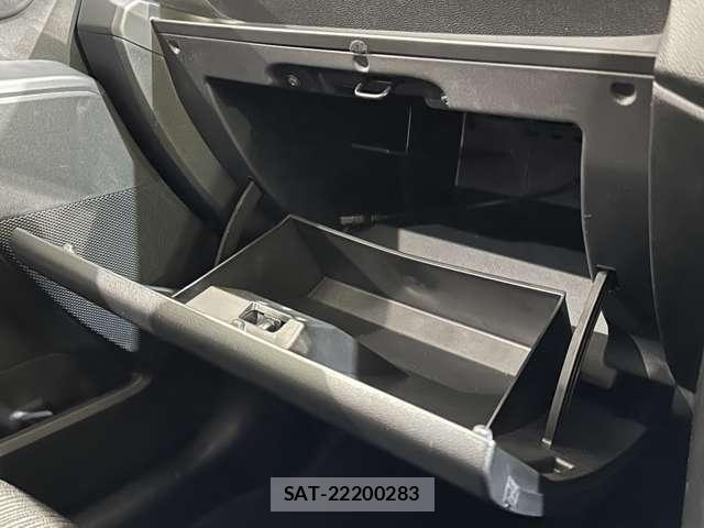 Nissan LAFESTA 2014-07 8354776-21