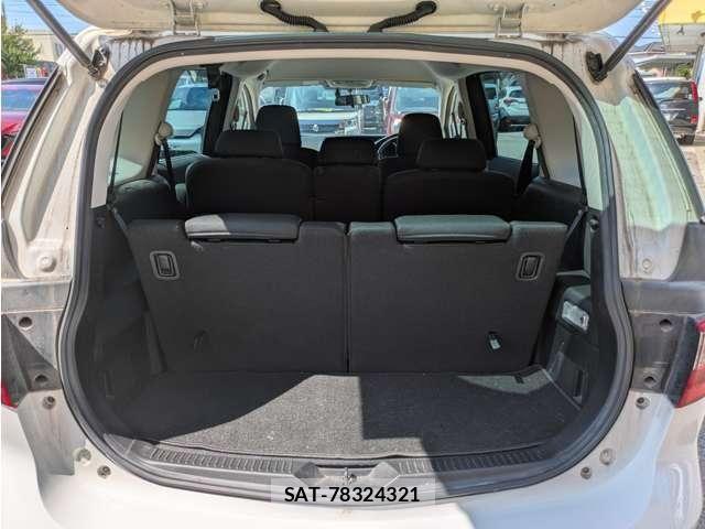 Nissan LAFESTA 2013-11 8354778-11