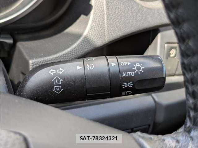 Nissan LAFESTA 2013-11 8354778-24