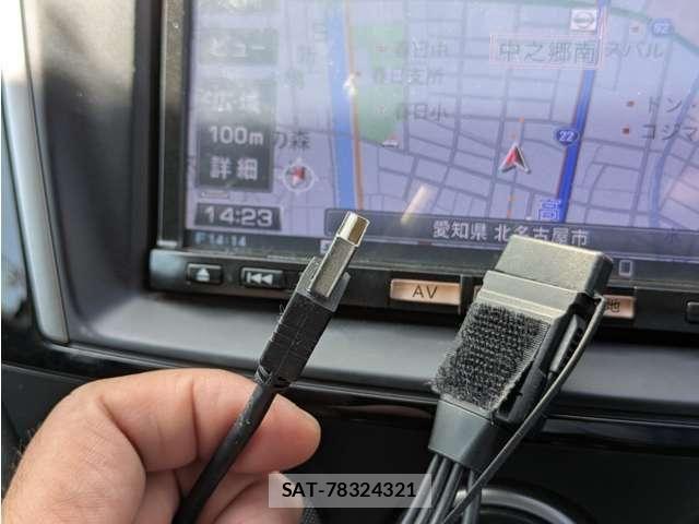 Nissan LAFESTA 2013-11 8354778-25