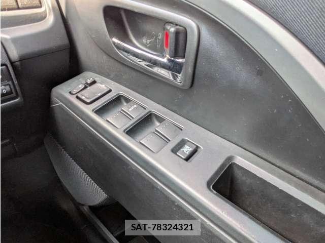 Nissan LAFESTA 2013-11 8354778-26