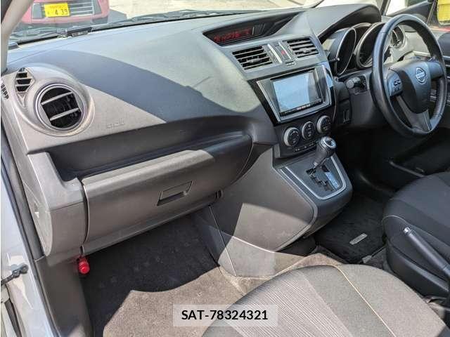 Nissan LAFESTA 2013-11 8354778-7