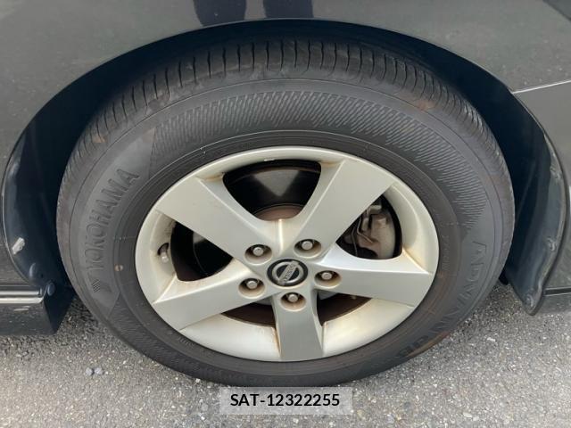 Nissan LAFESTA 2016-09 8366535-22