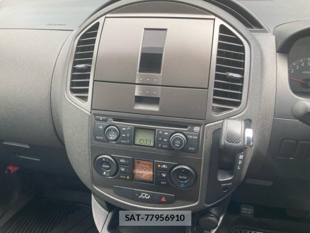 Nissan LAFESTA 2005-10 8366539-20