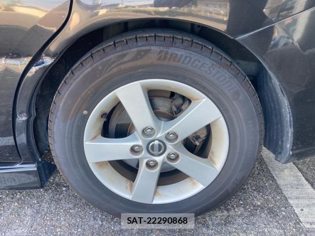 Nissan LAFESTA 2017-11 8366538-5