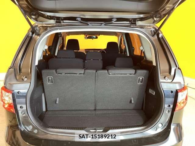 Nissan LAFESTA 2013-04 8366540-17